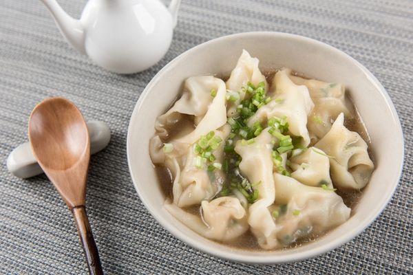 Wonton (Çin Mantısı) Çorbası Tarifi ..
