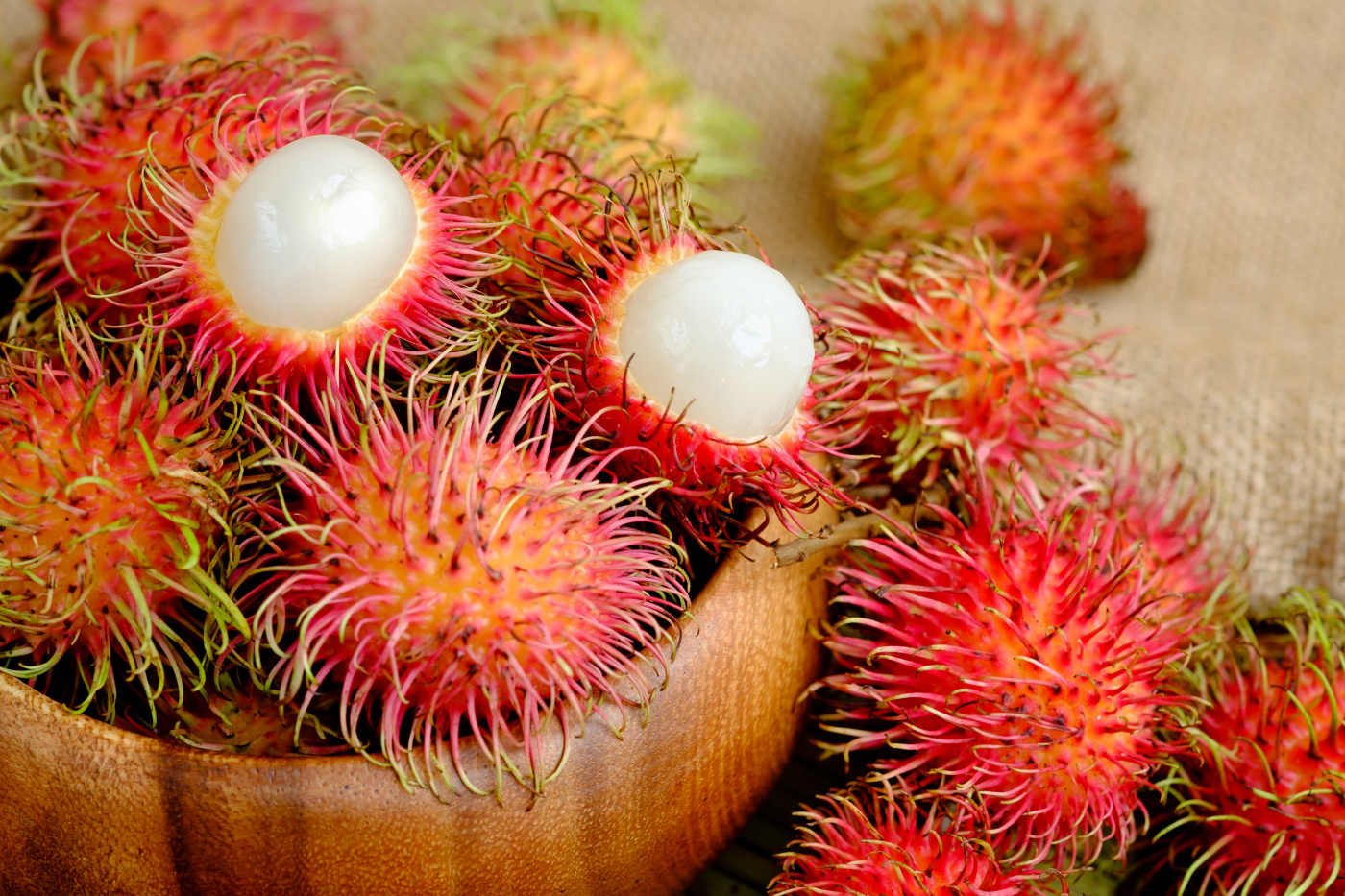 Rambutan Nedir? Rambutan Meyvesi Faydaları Nelerdir?