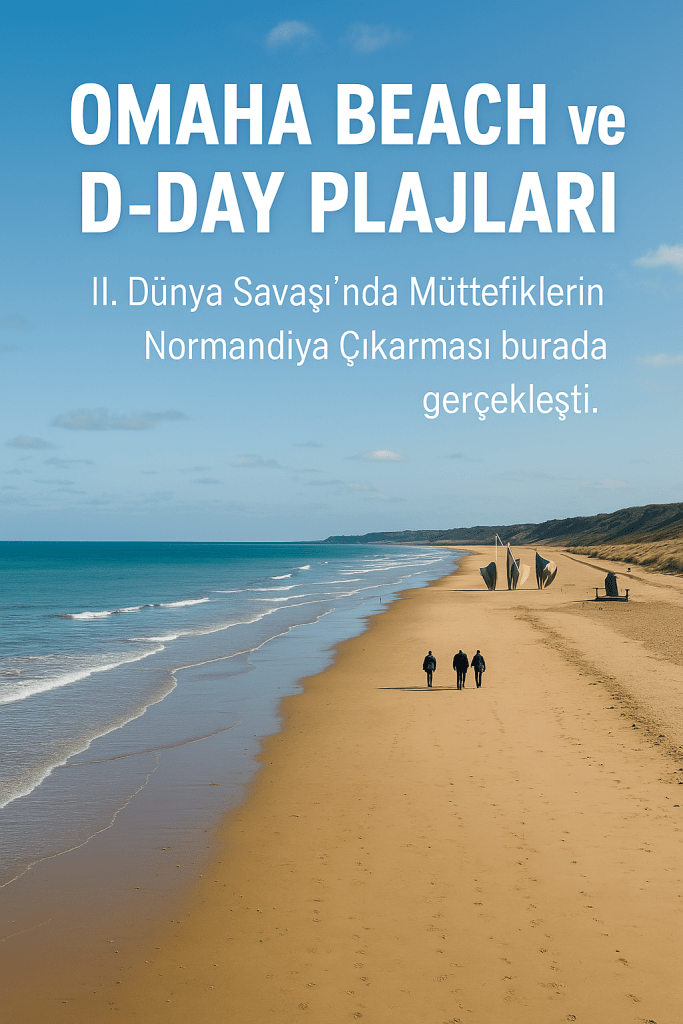 Omaha Beach'te yürüyen ziyaretçiler, arka planda D-Day anıtları ve geniş kumsal ile birlikte.